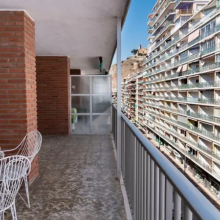 Levante, 6º-j Apartment *